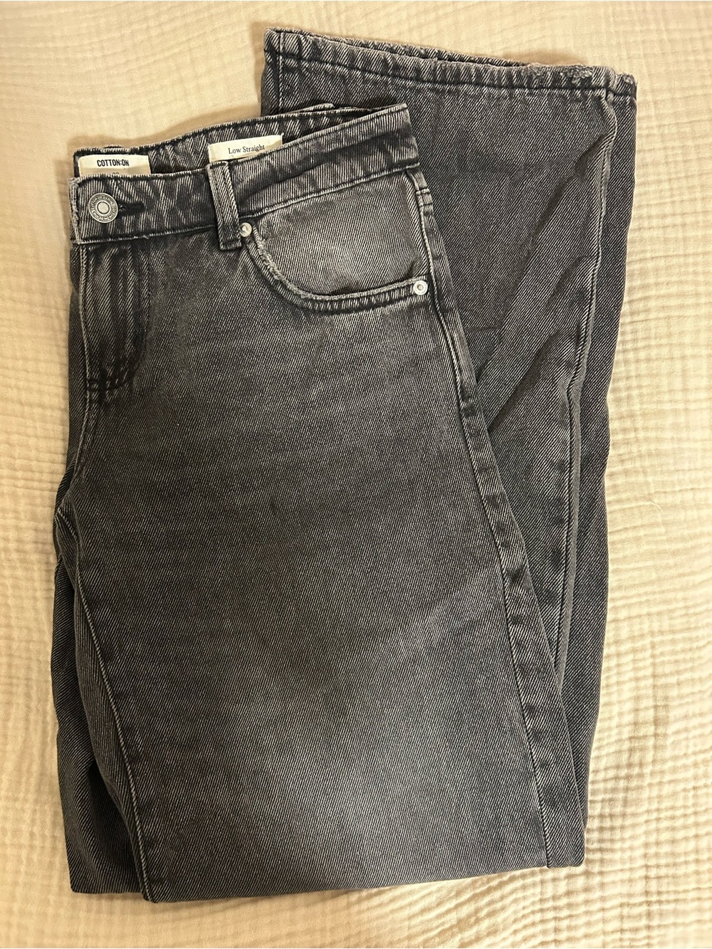 Cotton On Women’s Low-Rise straight jeans